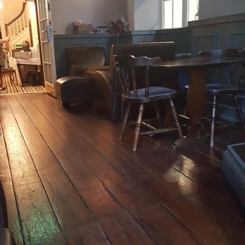 The Star Hotel - The pub is cozy. - Hotels Near Me - Southampton, HAM