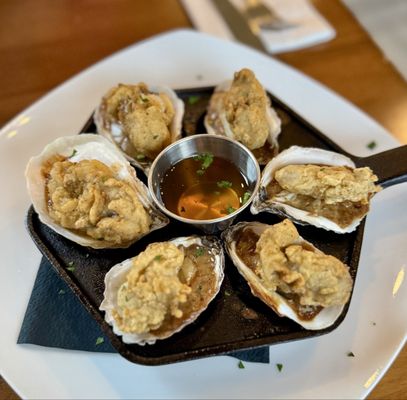 Hooked Market & Kitchen