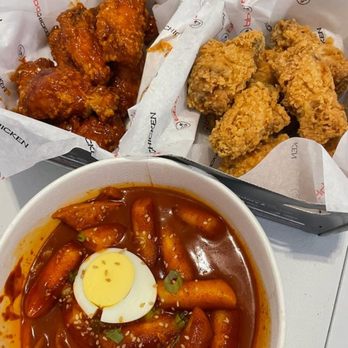 bb.q Chicken Dr. Phillips - Original +  Secret Sauce Wings and Ddeokbokki - Korean Near Me - Orlando, Florida