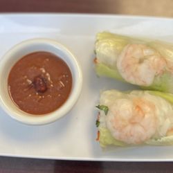 Blessing Thai Restaurant - Spring Roll with dipping sauce.