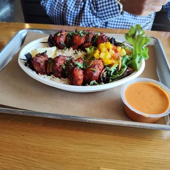 Tikka Shack Indian Grub - Kabab Bowl with Chicken, Rice, Mango Salad & Tikka Sauce - Indian Near Me - Houston, Texas