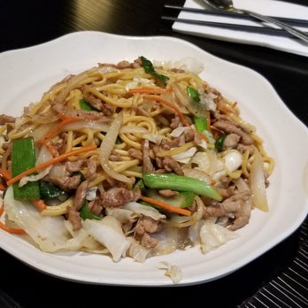 Bubble World - Taiwanese fried noodle w/shredded pork - Bubble Tea Near Me - New Westminster, British Columbia