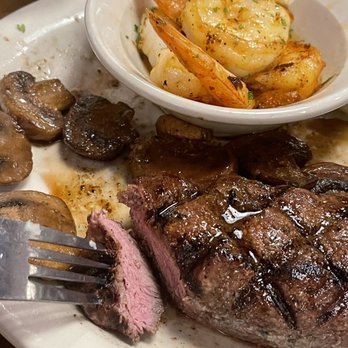 Texas Roadhouse - texas combo plate - Steakhouses Near Me - El Paso, Texas