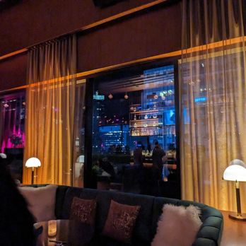 RT60 Rooftop Bar & Lounge - Seating room - Lounges Near Me - New York, New York