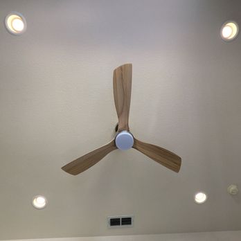 Lux Dei Electric - After: new recessed lights and fan layout in bedroom. - Electricians Near Me - Rancho Cordova, California Lux Dei Electric - After: new recessed lights and fan layout in bedroom. - Electricians Near Me - Rancho Cordova, California
