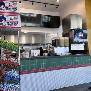 EARL Kakaako - Sandwiches Near Me - Honolulu, Hawaii EARL Kakaako - Sandwiches Near Me - Honolulu, Hawaii