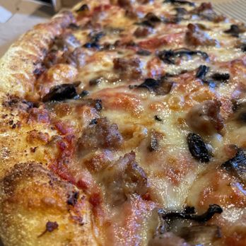 Bizza - Sausage and mushroom 18" PIZZA (CHEESE) - Vegan Near Me - San Mateo, California