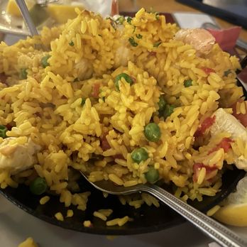 Barcelona - Paella Traditional - Spanish Near Me - Clayton, Missouri Barcelona - Paella Traditional - Spanish Near Me - Clayton, Missouri