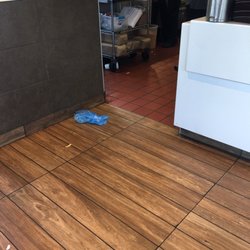 McDonald's - Filthy floors