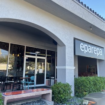 Eparepa Doral - he entrance to a restaurant - Chicken Wings Near Me - Doral, Florida