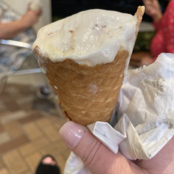 Kilwins Ice Cream - Chocolate - Fudge - Ice Cream & Frozen Yogurt Near Me - Port St. Lucie, Florida Kilwins Ice Cream - Chocolate - Fudge - Ice Cream & Frozen Yogurt Near Me - Port St. Lucie, Florida