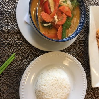 Mai Café - Vegetable curry, comes with rice - Cafes Near Me - London, Ontario Mai Café - Vegetable curry, comes with rice - Cafes Near Me - London, Ontario