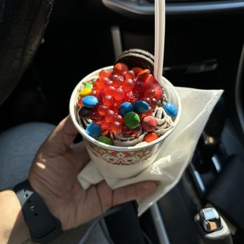 Rock N Roll - Cookies & Cream with strawberries, strawberry boba & m&ms'! - Ice Cream & Frozen Yogurt Near Me - Stockton, California Rock N Roll - Cookies & Cream with strawberries, strawberry boba & m&ms'! - Ice Cream & Frozen Yogurt Near Me - Stockton, California