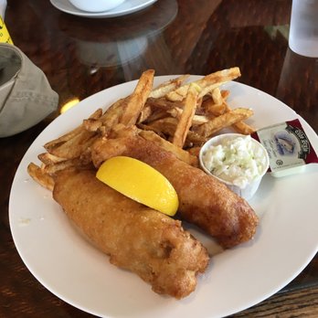 Meat Cove Chowder Hut - Canadian (New) Near Me - Meat Cove, Nova Scotia