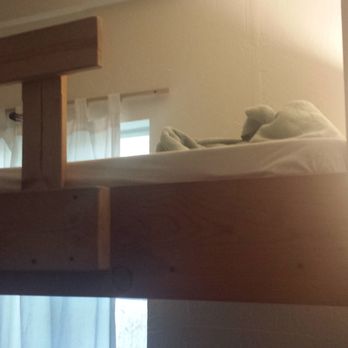 Phoenix Hostel - Super old beds with stretching noise - Hostels Near Me - Phoenix, Arizona