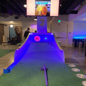 Tipsy Putt - Duffle board - Pubs Near Me - Sacramento, California