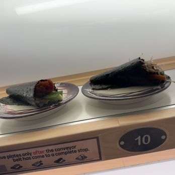Waka Sakura - Conveyor Belt Sushi Near Me - Gardena, California