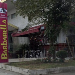 Barbarella Café e Comidinhas - Numa esquina gostosa e aconchegante, fica o Barbarella Café e Comidinhas.