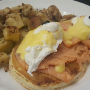 Hazel's Ristorante - Eggs Natasha - Breakfast & Brunch Near Me - North York, Ontario Hazel's Ristorante - Eggs Natasha - Breakfast & Brunch Near Me - North York, Ontario