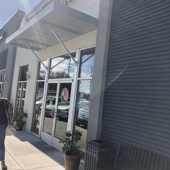 Another Broken Egg Cafe - Breakfast & Brunch Near Me - Tampa, Florida