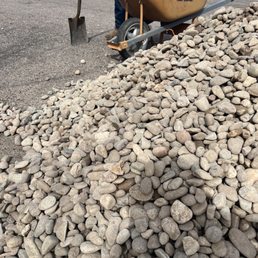 They honestly tried to convince me that this was 3/4"-1" rocks....insane.