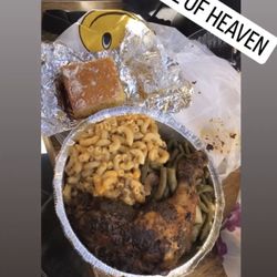 They had a sign that said "come as a stranger leave as a friend" they didn't disappoint!!! The food was delicious and service was kind.