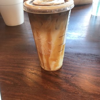 Starbucks - Iced Caramel Macchiato - Coffee & Tea Near Me - Chicago, Illinois