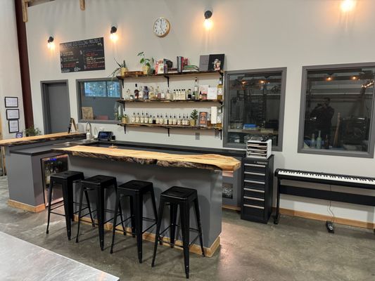 Holocene Distilling Project by null
