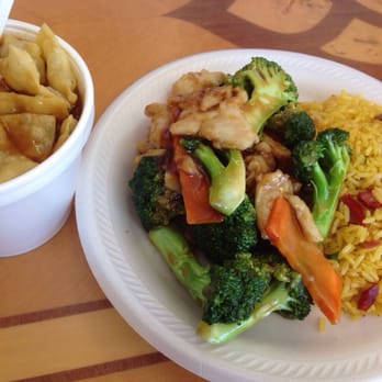 China Sky - Broccoli Chicken - Chinese Near Me - Midwest City, Oklahoma China Sky - Broccoli Chicken - Chinese Near Me - Midwest City, Oklahoma