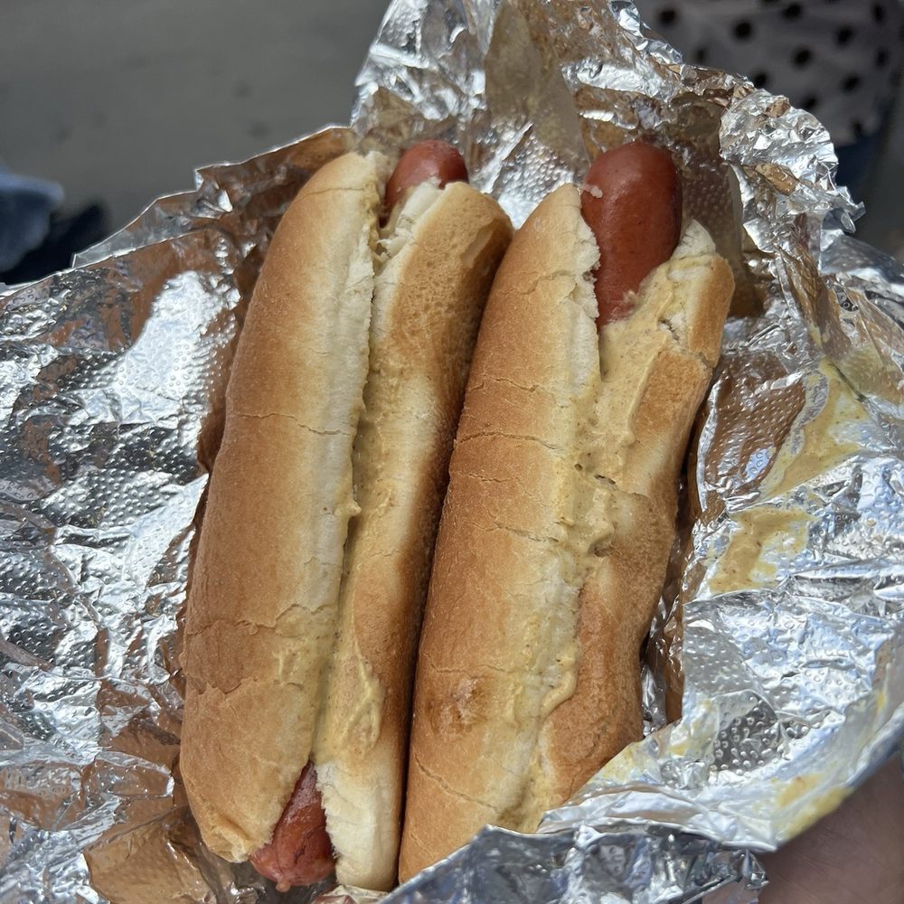 Gray's Papaya - Hotdogs - Hot Dogs Near Me - New York, New York Gray's Papaya - Hotdogs - Hot Dogs Near Me - New York, New York