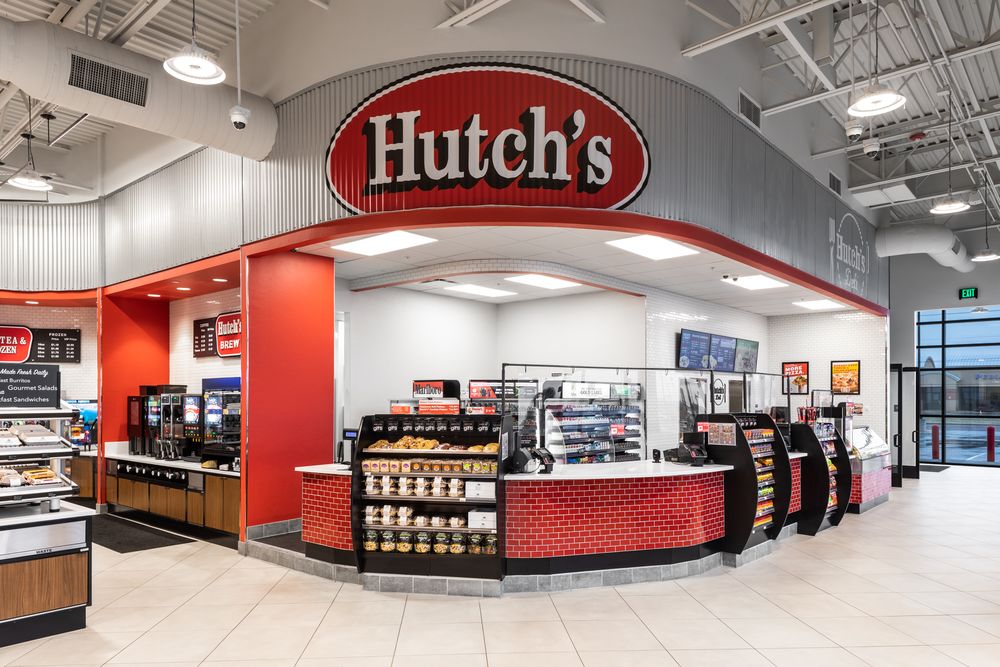 HUTCH’S Updated September 2024 30 Photos 515 SE 2nd St, Guymon