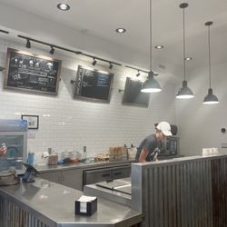 Frozen Five Ice Creamery