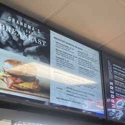 Many ways to eat here...