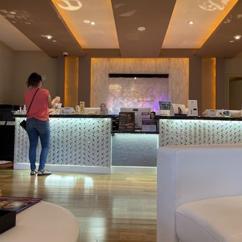 TrimBody M.D - Reception area and waiting lounge! - Medical Spas Near Me - San Marcos, California TrimBody M.D - Reception area and waiting lounge! - Medical Spas Near Me - San Marcos, California