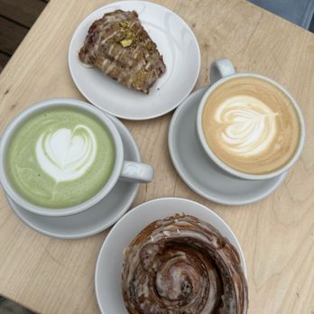 Sea Level Bakery + Coffee - Coffee & Tea Near Me - Cannon Beach, Oregon