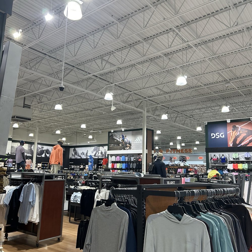 DICK'S Sporting Goods - Inside - Sports Wear Near Me - Tulsa, Oklahoma DICK'S Sporting Goods - Inside - Sports Wear Near Me - Tulsa, Oklahoma