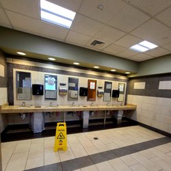 North Midway Travel Plaza - Women's Restroom