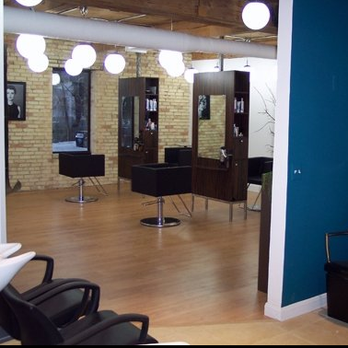 Capelli Salon - Hair Salons Near Me - Grand Rapids, Michigan