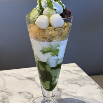 Nana's Green Tea - Matcha mochi parfait - Cafes Near Me - Pasadena, California