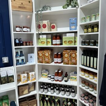 Piazza Pelino - Imported Items for purchase - Sandwiches Near Me - Columbus, Ohio