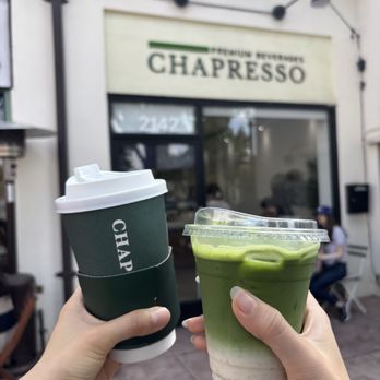 Chapresso - Hot Matcha Latte w oat milk (left), iced oat matcha latte (right) - Bubble Tea Near Me - San Marino, California