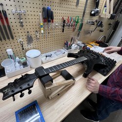 Halo Custom Guitars