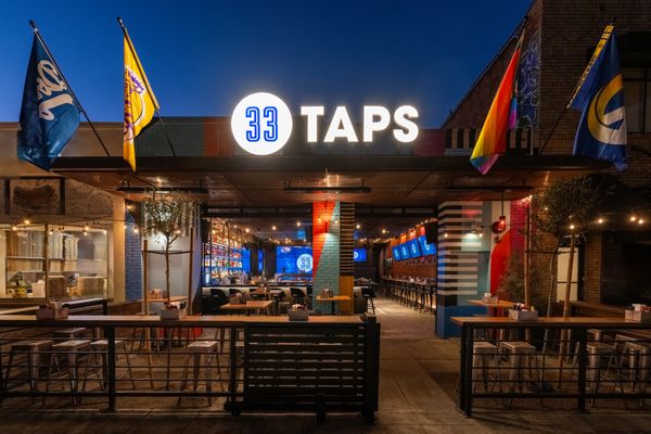 33 Taps West Hollywood by null
