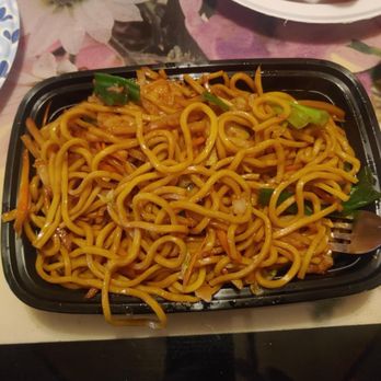 Panda Garden - Shrimp lo mein - Chinese Near Me - Sun Prairie, Wisconsin