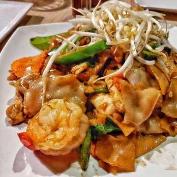 Dao Thai - Spicy crazy noodles - Thai Near Me - Chicago, Illinois Dao Thai - Spicy crazy noodles - Thai Near Me - Chicago, Illinois
