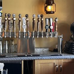 Shipwrecked Brew Pub - On tap