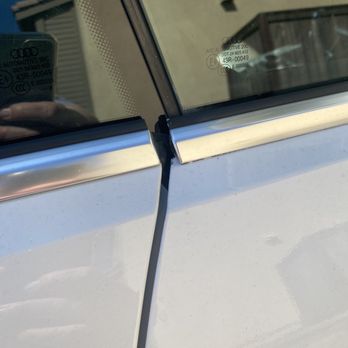 Elite Auto Body & Paint - The other side of the trim that came up too short because it was not centered when installed. - Body Shops Near Me - Chula Vista, California Elite Auto Body & Paint - The other side of the trim that came up too short because it was not centered when installed. - Body Shops Near Me - Chula Vista, California