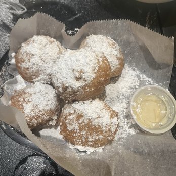 Little Mike's - Pizza Near Me - Plantation, Florida
