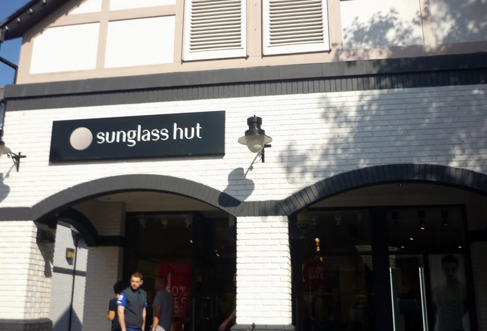 SUNGLASS HUT Kinsey Road, Ellesmere Port, Cheshire West and Chester