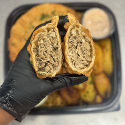 Issa’s Empanadas - Jerk Chicken Empanada